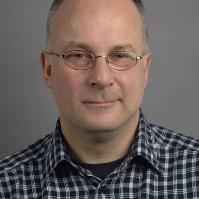 Headshot of Andrew Hadfield