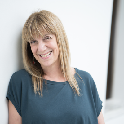 Portrait photo of Professor Barbie Zelizer FBA