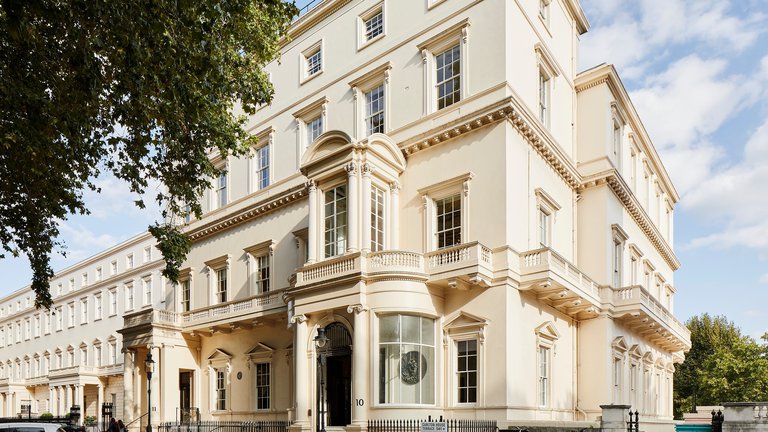 Exterior of the British Academy at 10-11 Carlton House Terrace.