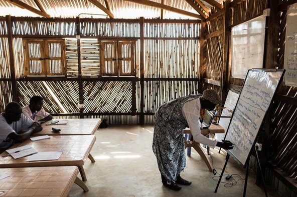 Deng Nhial Chioh teaching a heritage class in Juba POC 2014. Photo credit
