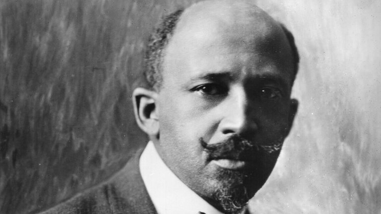 Black and white photograph of Du Bois