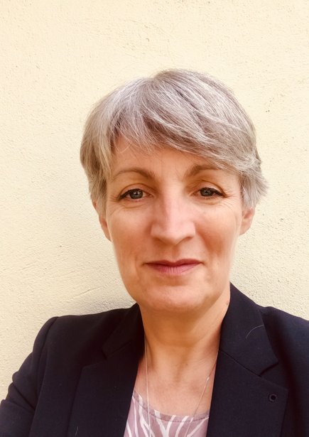 Portrait of Professor Eleanor Robson FBA