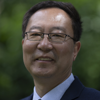 Headshot of Li Wei