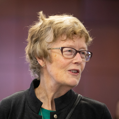 Headshot of Professor Wendy Joan Carlin FBA (credit Martha Stewart)