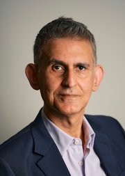 Portrait photo of Professor Quassim Cassam FBA | Photo: Murray Ballard