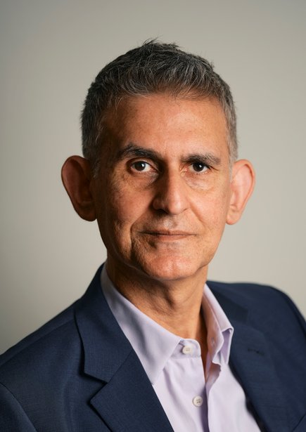 Portrait photo of Professor Quassim Cassam FBA | Photo: Murray Ballard