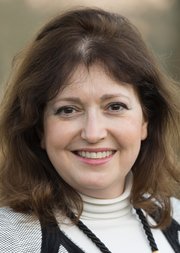 Headshot of Professor Annabelle Gawer FBA (credit Paul Stead Photography)