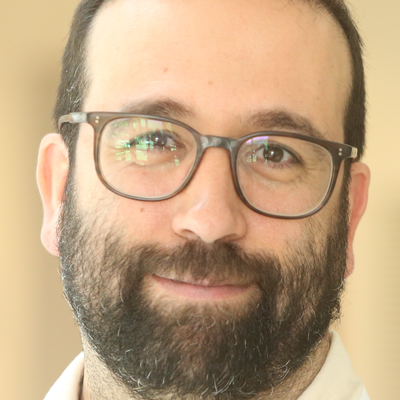 A photo of Ricardo Reis FBA.