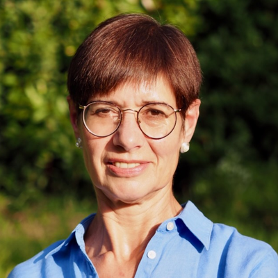 Headshot of Professor Alison Salvesen FBA