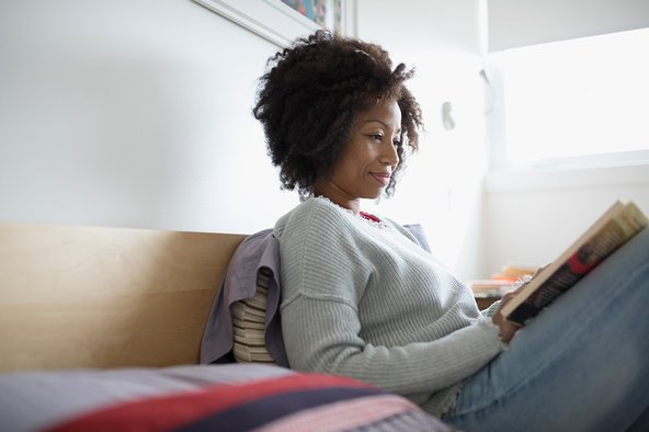 Literature teachers play an important part in influencing students to become lifelong readers. Image credit: Hero Images / Getty images.