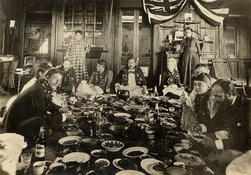 Robert-Louis-Stevenson-at-Royal-Luau-1889.jpg