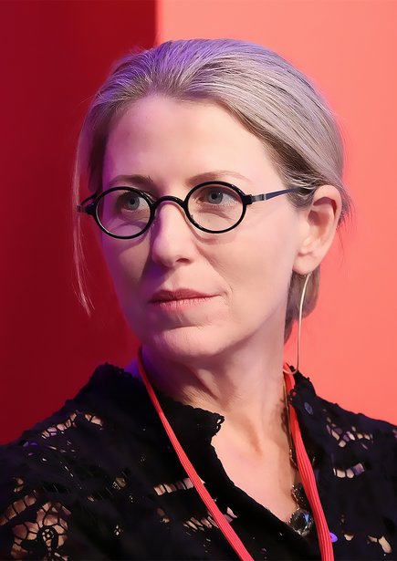 Portrait photo of Professor Sarah Kenderdine FBA