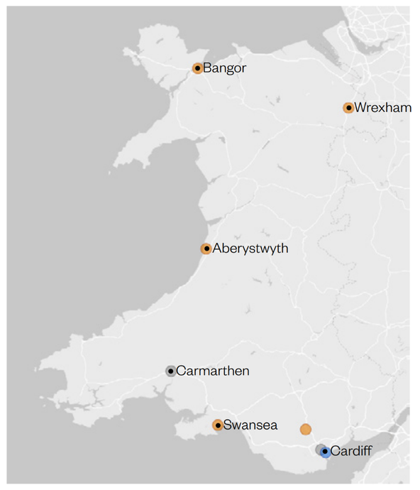 FPE change in humanities staff numbers at Welsh institutions between 2012/13 and 2024/25