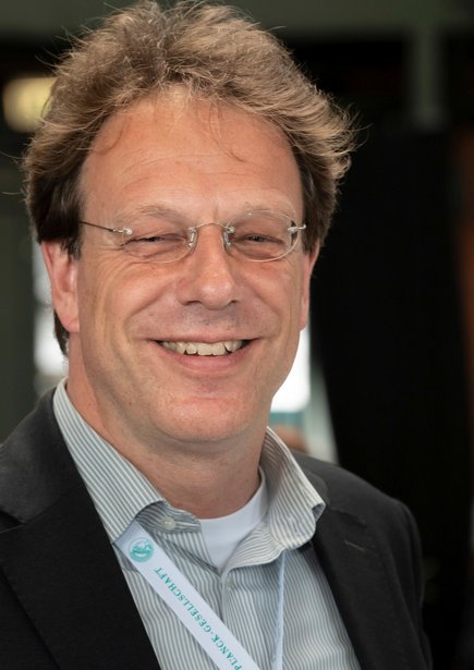 Portrait photo of Professor Stefan Vogenauer FBA