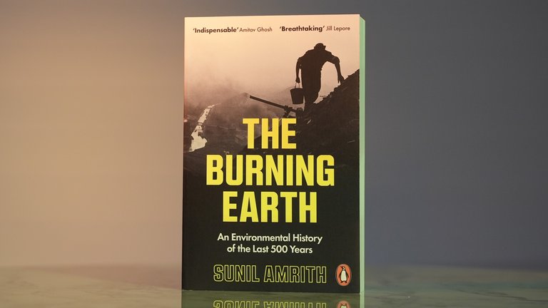 Front cover of The Burning Earth