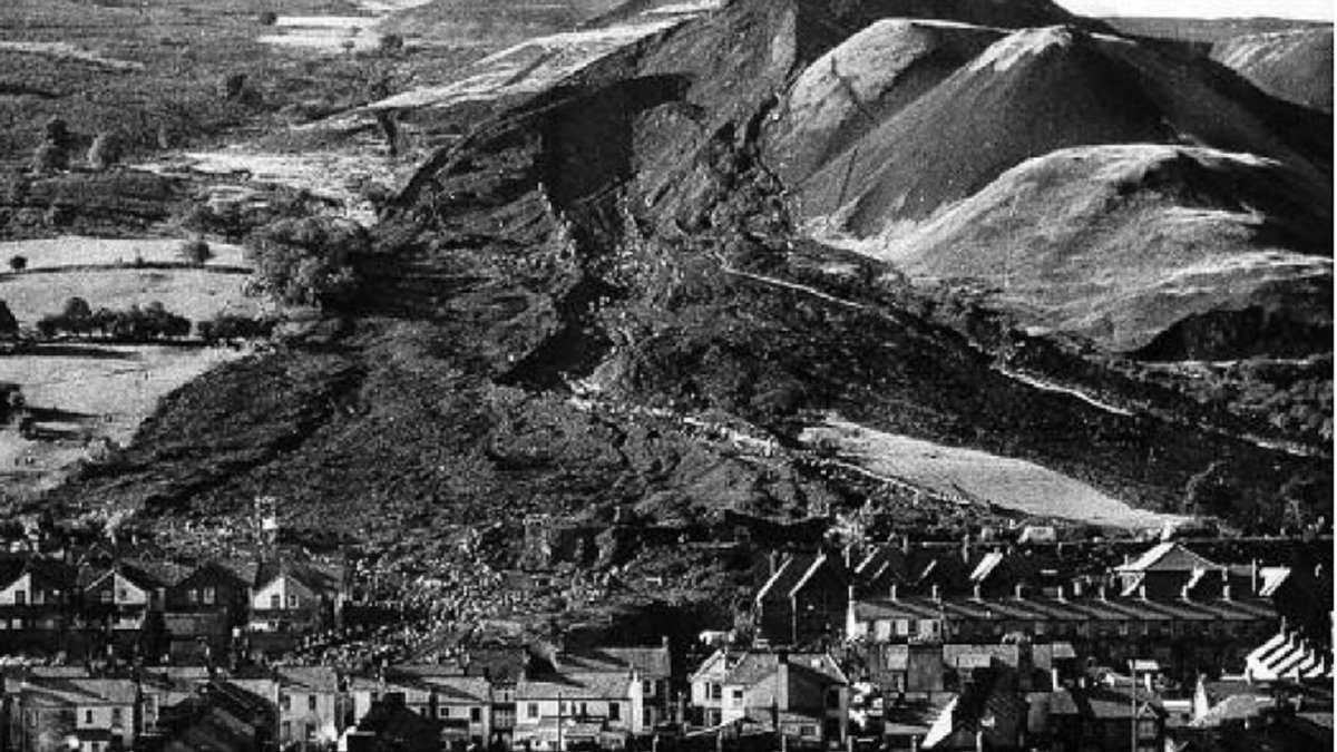 British Academy Fellow commemorates 50th anniversary of the Aberfan
