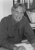 howard-glennerster.jpg