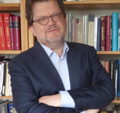 Professor Onno van Nijf