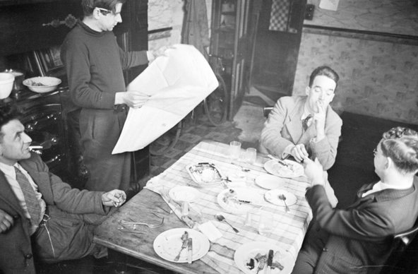 Mass Observation workers in Bolton circa 1937. Copyright Bolton Council.